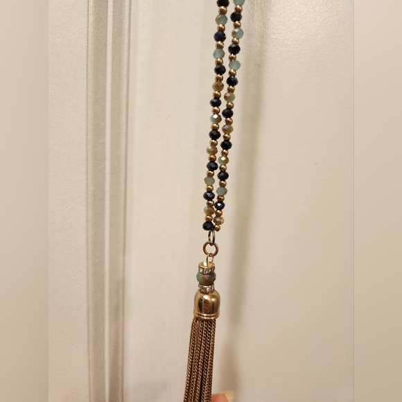 Multifaceted Crystal Tassel Lariat Necklace - Blue & Gold - Picture 2 of 8